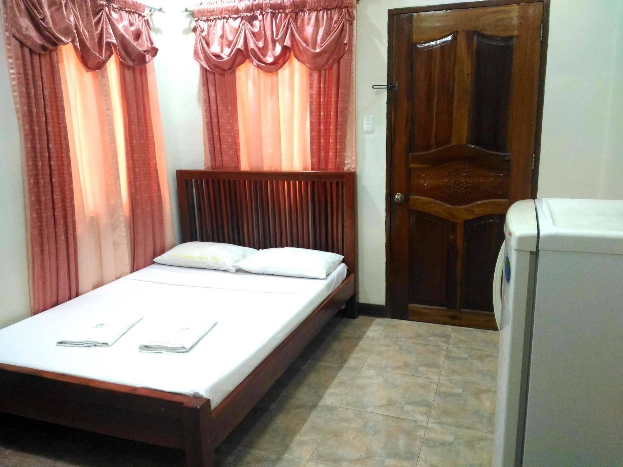 Tubod Flowing Water Resort Minglanilla Exterior photo